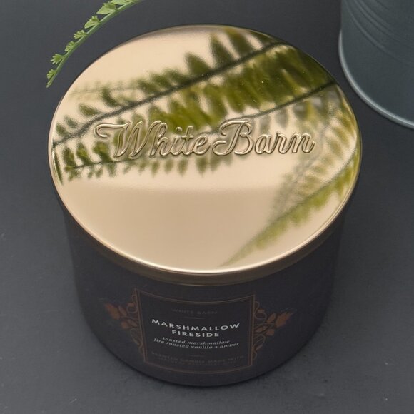 BBW Marshmallow Fireside White Barn Bath & Body Works 3 Wick Candle - Picture 4 of 10